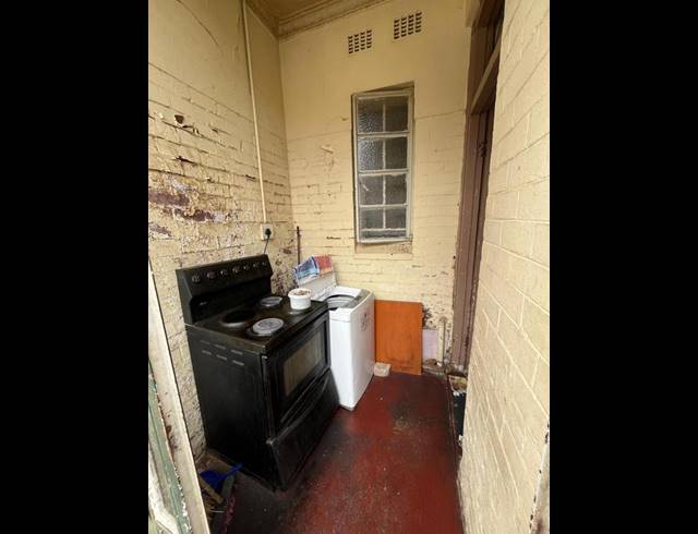 5 BEDROOM HOUSE FOR SALE IN ROSETTENVILLE